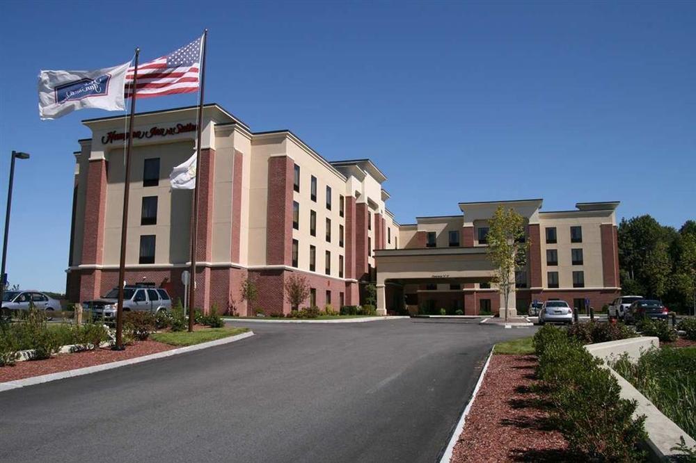 Hampton Inn & Suites Providence / Smithfield Bagian luar foto